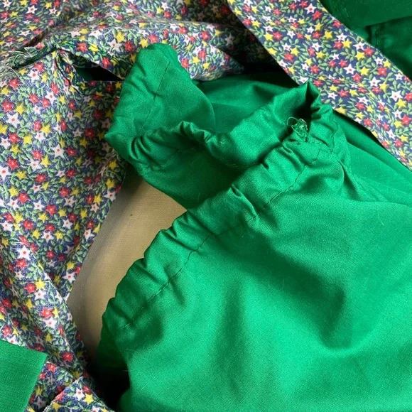 Vintage Classic Raggedy Ann Handmade Christmas Doll Red Hair and Green Dress - Picture 9 of 15